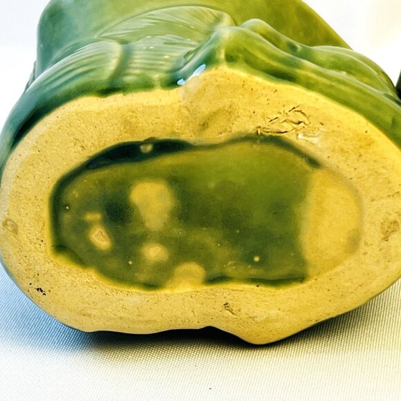 Vintage Green Ceramic Baby Elephant Planter Hugging Leaf Design 4” USA - Picture 7 of 7